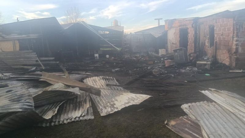 Un incendio destruyó un comedor de La Plata y ahora piden ayuda para reconstruirlo