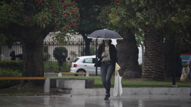 La Plata elevó a naranja el alerta por tormentas para este jueves: prevén granizo y ráfagas intensas