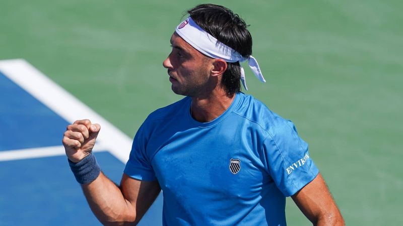 Thiago Tirante sorprendió a Taylor Fritz y avanzó en Montreal: jornada dispar para los argentinos