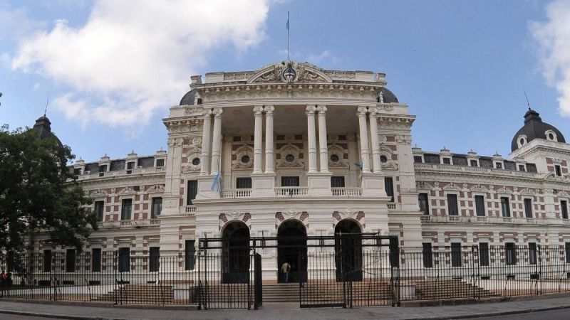 La Provincia reclama $19,1 billones a Nación y estima un desfinanciamiento de $28,4 billones