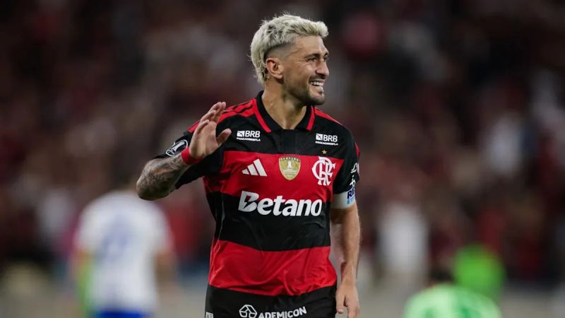Flamengo sufrió ante Independiente del Valle y será rival del Pincha en semis