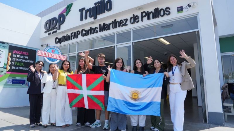 Cinco estudiantes de la UCALP comenzaron intercambios universitarios en Perú