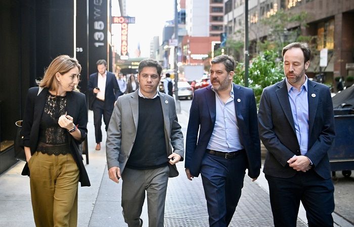 Kicillof continúa su agenda en Nueva York: desayuno con Mamdani y exposición en Columbia