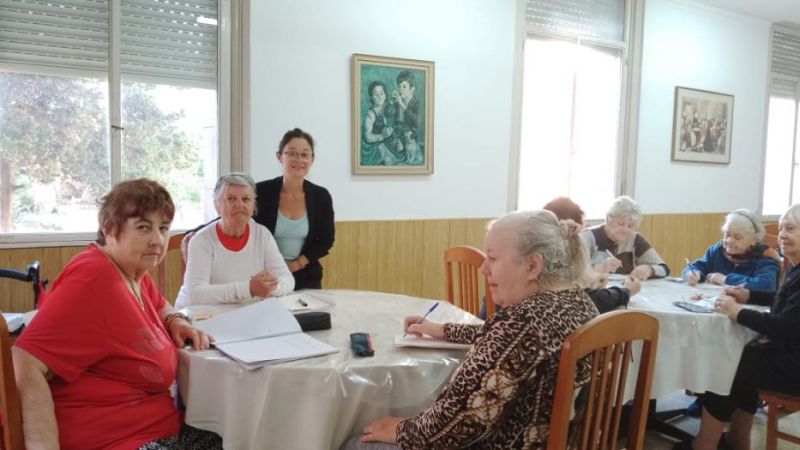 Un proyecto de UCALP acompaña a las residentes del Hogar Marín