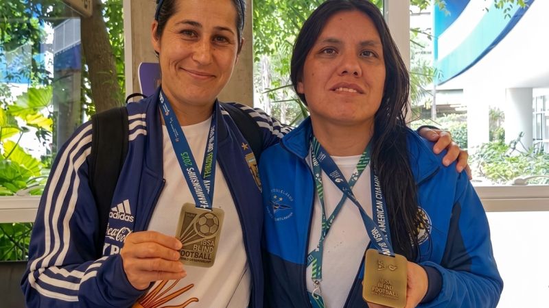 Micaela Ortiz y Julieta Martín: de La Plata a la gloria con Las Murciélagas