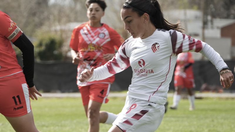 Estudiantes no pudo quebrar a Luján y empató sin goles en City Bell