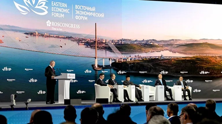 El Foro de Vladivostok consolida el giro de Rusia hacia Oriente y el Sur Global
