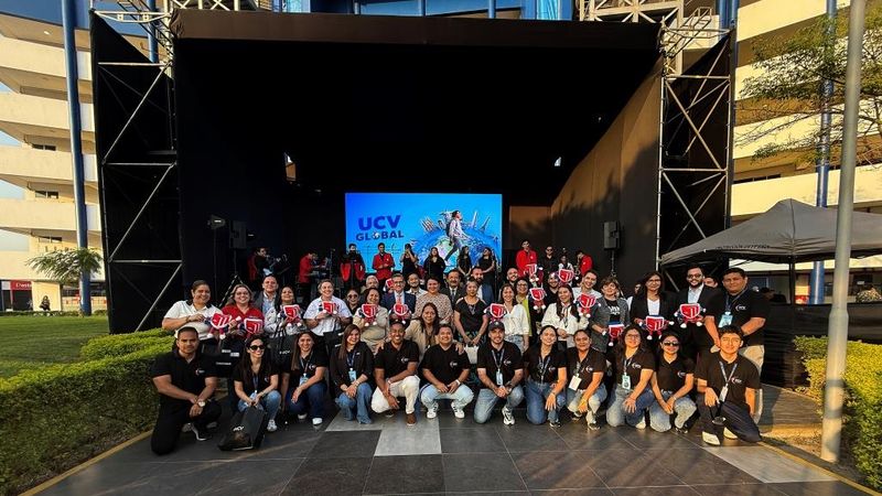 La UCALP llevó su propuesta académica a una feria internacional en Lima y busca ampliar la cooperación universitaria