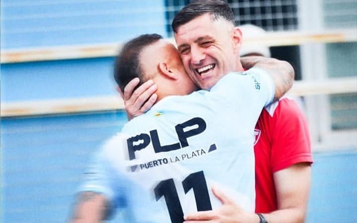 Villa San Carlos empató con Talleres y se mantiene lejos del descenso