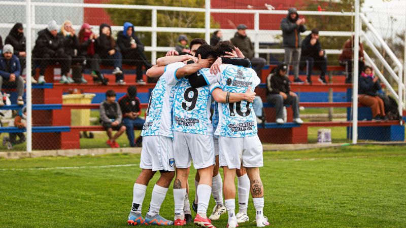 La Liga Amateur Platense define hoy la final regional en San Nicolás