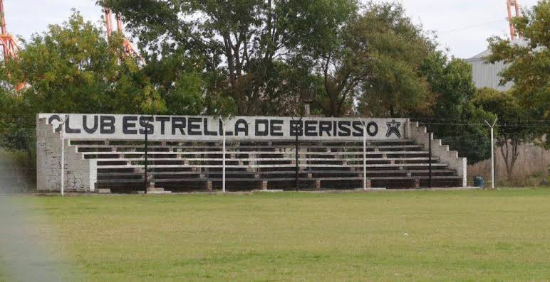 Batalla campal en la Liga Amateur Platense: suspendieron a 14 integrantes y clausuraron la cancha de Estrella