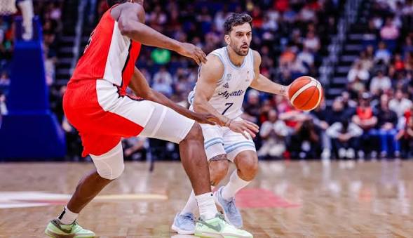 Básquet: Argentina luchó hasta el final pero cayó ante Canadá