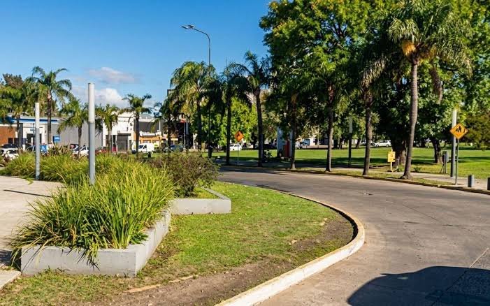 Tránsito en La Plata: restringen la circulación en la rotonda de 7 y 532