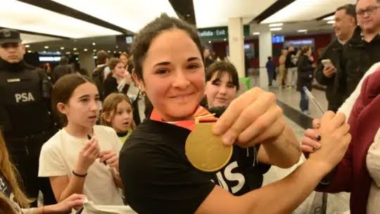 Majo Granatto pidió más inversión en el deporte tras la consagración de Las Leonas