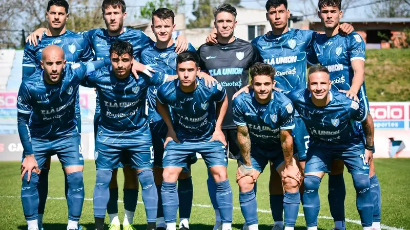 Villa San Carlos ganó en Merlo y se ilusiona con el Reducido