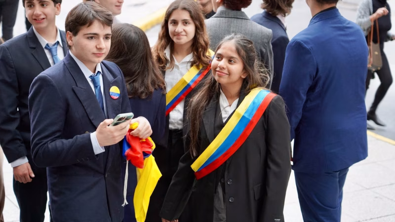 La República de los Niños se convirtió en una asamblea de jóvenes diplomáticos