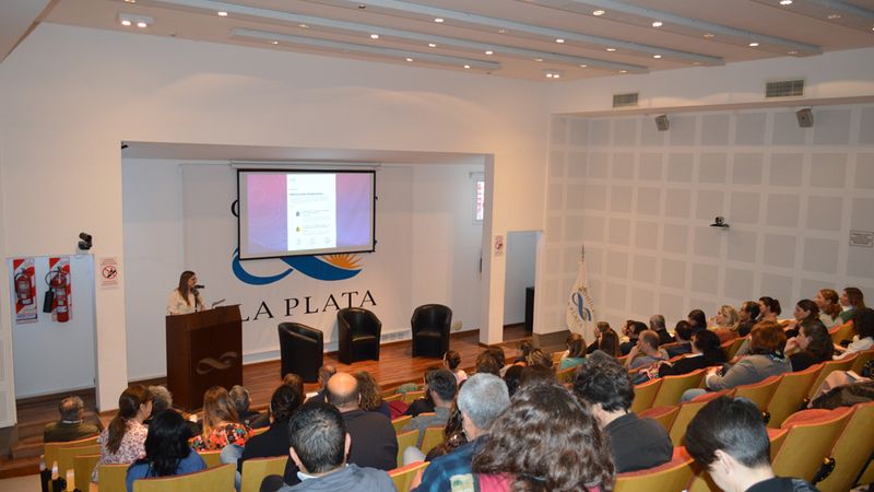 El CONICET La Plata reunió a científicos y especialistas para debatir sobre cómo la tecnología puede mejorar la sociedad