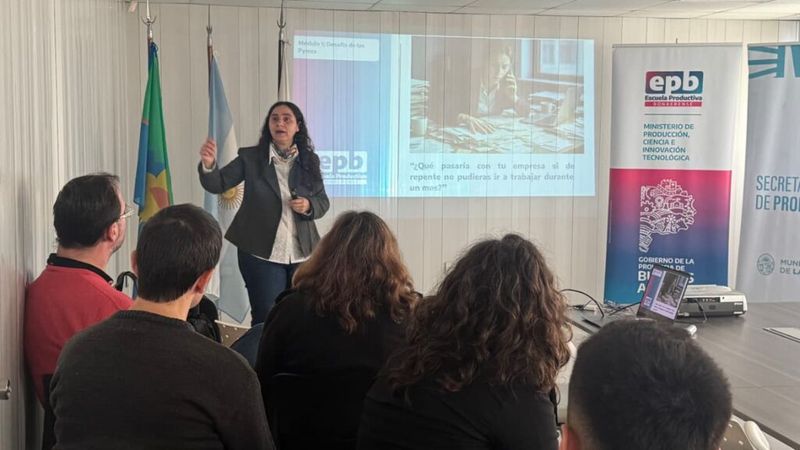 La Plata lanzó un ciclo gratuito de capacitación en nuevas tecnologías para pymes