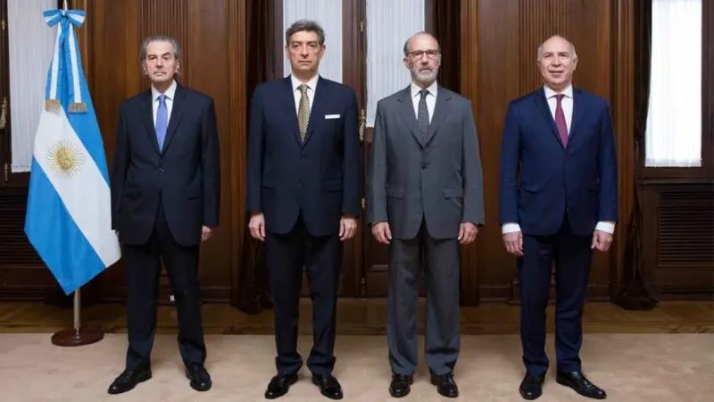 La Corte Suprema aclaró el alcance de su fallo sobre la Ley de Tierras y el reclamo del CECIM