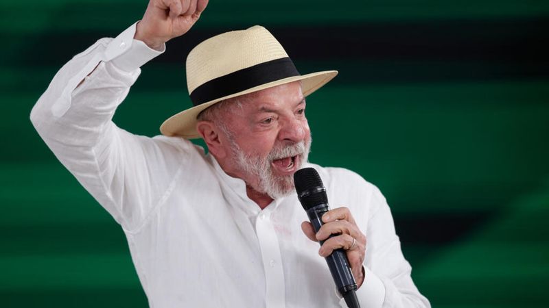 Elecciones en Brasil: el último Datafolha antes de las urnas pone a Lula a la cabeza