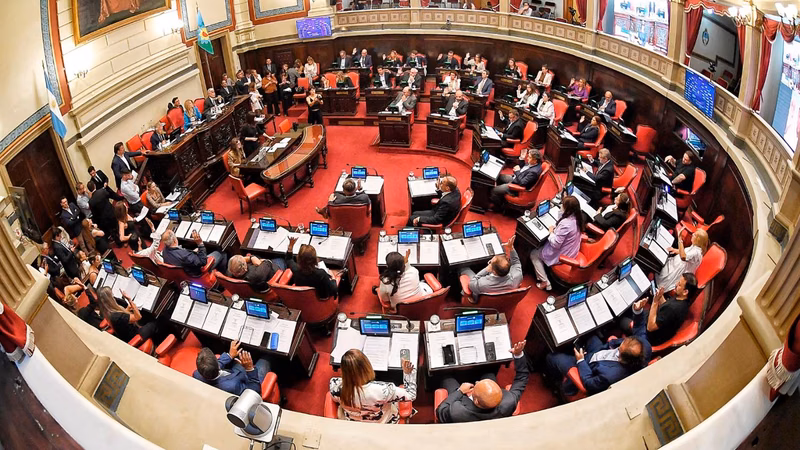 El Senado bonaerense avanza con los proyectos de salud de Kicillof tras los cambios acordados
