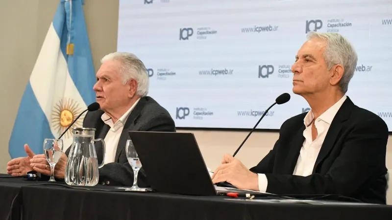 Julio Alak pidió unidad en el peronismo y defendió las PASO para definir candidaturas