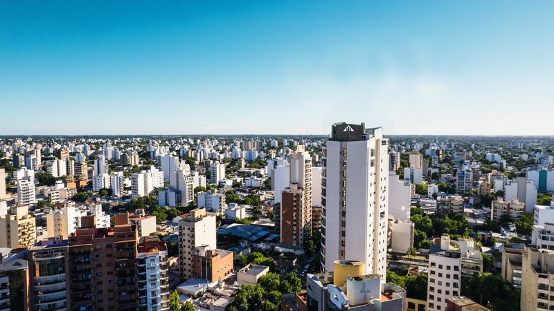 Vivienda en la Provincia: el 0,6% de la población concentra el 14% de los inmuebles