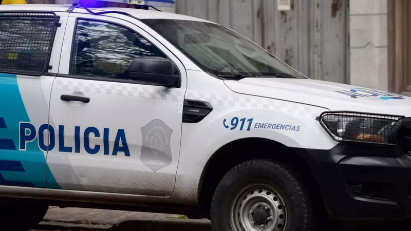Desarticularon una red de falsos médicos que estafaba a IOMA y PAMI: hubo allanamientos en La Plata